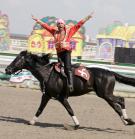 Конные скачки во время национального праздника Сабантуй в Татарстане