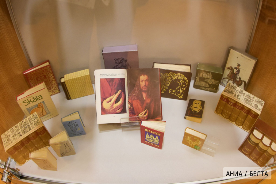 Уникальная коллекция изданий Музея редкой книги в Гомеле