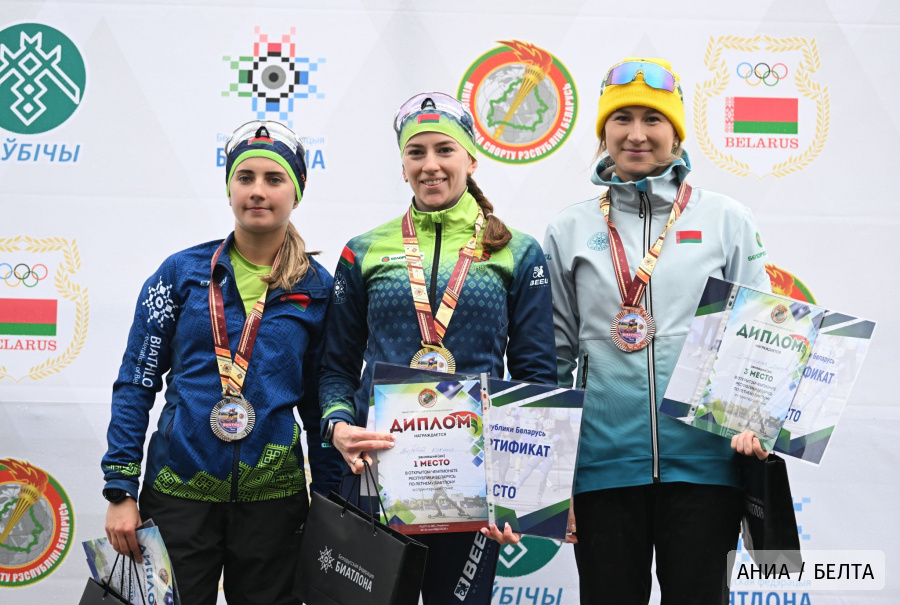 Чемпионат Беларуси по биатлону на лыжероллерах проходит в "Раубичах"